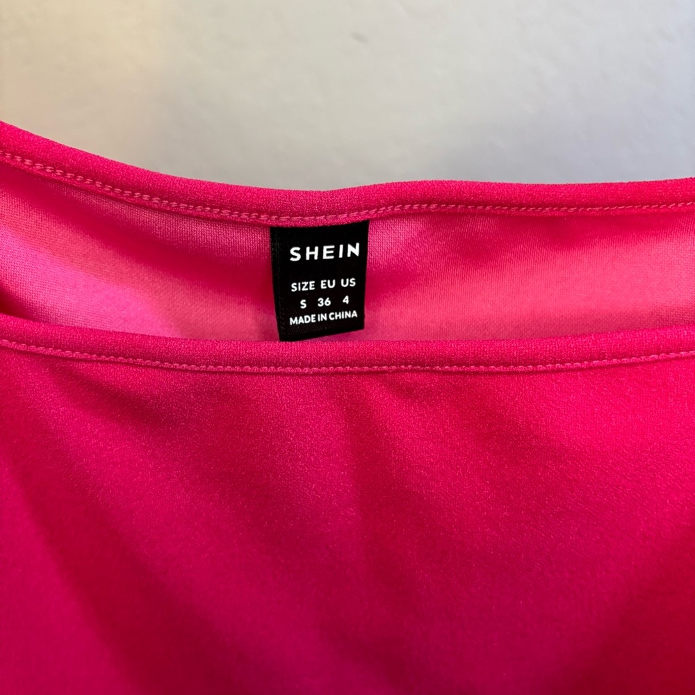 Hot Pink Puff Sleeve Ruffle Short Sleeve Body Suit Size S - Picture 4 of 5